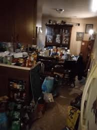 what's the difference between a messy house and hoarding? and when does it become a problem vs neglect : r/ChildofHoarder