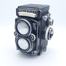 Rolleiflex 2.8E TLR Camera + Case, Hood, Diffuser and Manual ...