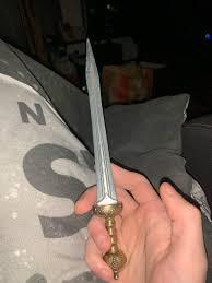 Can someone tell me what this is and what it was used for. : r/knives