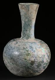 Lot - ANCIENT ROMAN GLASS VESSEL