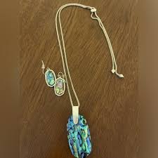 Kendra Scott | Jewelry | Kendra Scott Abalone Shell Necklace ...