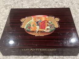Humidor Hand Painted Romeo Y Julieta 125th Anniversary ...