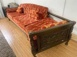 Antique Sofa In Excellent Condition for Sale in Miami, FL - OfferUp