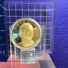 Ronald Reagan presidential 1$ Trials Gold tone medal coin ...