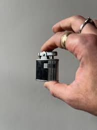 Vintage Ronson "Standard"Black and Silver Enamel Lighter ...