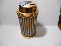 VINTAGE UNKNOWN BRAND REFILLABLE BUTANE GAS ROUND TABLE LIGHTER 3-1/2" TALL | eBay