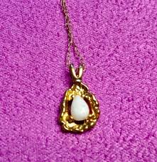 Vintage Gold Filled 14 KT White Opal Women's Pendant ...