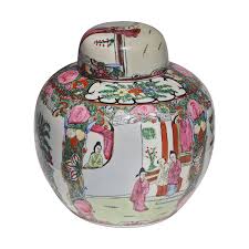 5518 - Chinese jar with lid – Sourced by Janet Wiebe