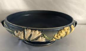 Roseville Freesia #465-8 Centerpiece Bowl | Chairish