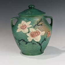 Roseville Magnolia Cookie Jar