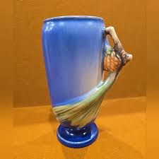 Roseville | Art | Roseville Art Pottery Pinecone Vase 7486 ...