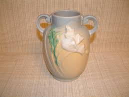 Roseville Soft Blue Poppy Vase #867-6 – Salado Creek Antiques