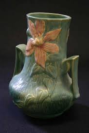 Lot - Roseville Pottery Vase