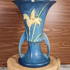 Bermuda Blue Vintage Roseville Zephyr Lilly Vase, 1946, 132 ...
