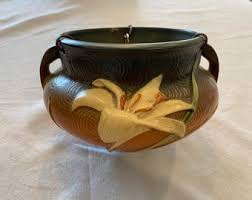 Roseville Lily Hanging Planter 1940's; Art Pottery Planter ...