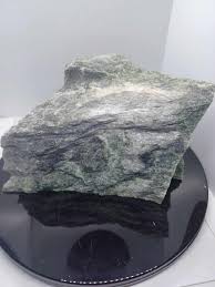 Polar BC Nephrite Jade Chunk - 1730g - Grade B - Rough Uncut ...
