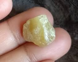 15.58 Crt. Sphene.( Titanite) Natural Rough Crystal. - Etsy
