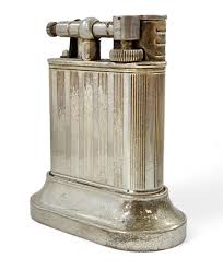 Sold at Auction: Alfred Dunhill Unique Club Table Lighter w ...