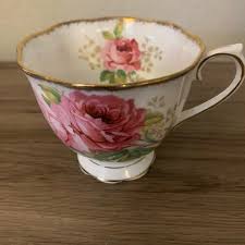 Royal Albert | Dining | Tea Cup American Beauty Royal Albert ...