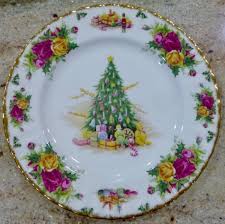 SET OF 4 - ROYAL ALBERT - CHRISTMAS MAGIC - PLATE - BOWL ...