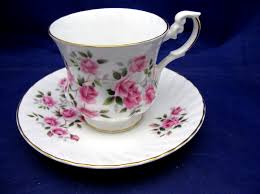VINTAGE ROYAL DOVER TEA CUP & SAUCER - LOVELY SHAPE - SM ...