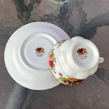 1960s Royal Albert Old Country Roses Teacups and Saucers- 4 ...