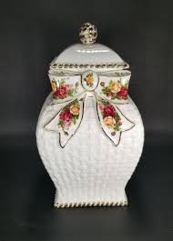 Vintage Royal Albert Porcelain Old Country Roses Basketweave Cookie Jar w/ Lid | eBay