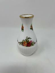 ROYAL ALBERT - "Old Country Roses" Bud Vase - 1962 ...