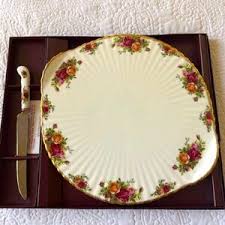 Royal Albert | Dining | Royal Albert 3 Tiered Cake Stand | Poshmark