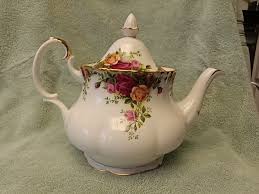 Royal Albert Old Country Roses 1962 Large Teapot Never Used ...