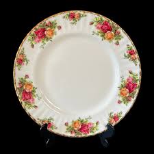 ROYAL ALBERT OLD COUNTRY ROSES - 10.25" / 26CM DINNER PLATE ...