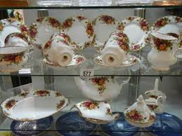 Sold at Auction: Twenty five pieces of Royal Albert Old ...