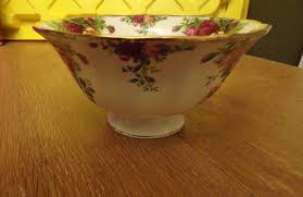 Choice Royal Albert Old Country Roses Fine Bone China Bowls ...