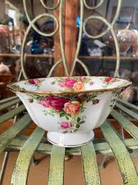 Royal Albert Old Country Roses Footed Bowl. 6.5 Inches ...