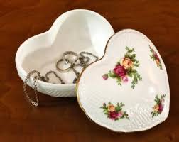 Old Country Roses Royal Albert Heart Shaped Trinket Box ...