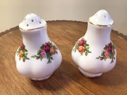 Vintage Royal Albert Salt & Pepper Shakers: Old Country Rose ...