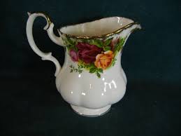 Royal Albert Old Country Roses 4" Tall Creamer | eBay