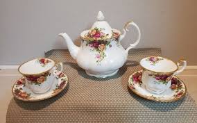 Royal Dalton Old Country Rose Royal Albert Teapot and Cup and Saucer Set - Etsy