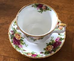 Vintage Royal Albert "old Country Roses" -single Teacup and Saucer, Montrose Shape, Brushed Gold Trim, English Fine Bone China - Etsy UK