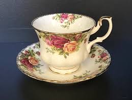 ROYAL ALBERT Old Country Roses Tea Cup & Saucer Set(s) Bone ...