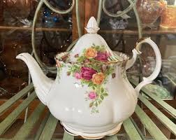 Royal Albert Old Country Roses Teapot. Large Size. 8 Inches Tall. Produced in England 1962. - Etsy