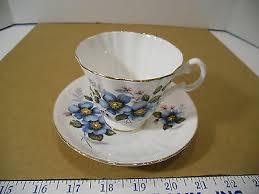 Royal Grafton Fine Bone China Flower Tea Cup and Saucer Set with Gold Trim - EUC | eBay