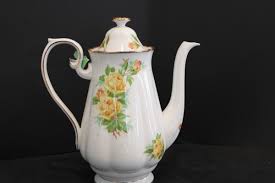 ROYAL ALBERT TEA ROSE TEA POT 6 CUPS 9 1/2" | eBay