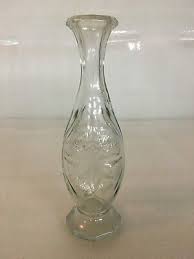 Clear Rounded Star Engraved Vase, 9 inches tall, ribbed ...