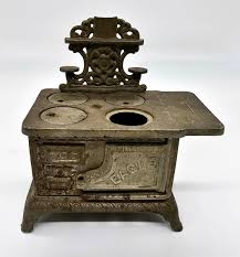 Eagle Cast Iron Toy Stove Salesman Sample Dollhouse Silver ...