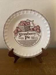 Vtg Royal China by Jeanette USA 11” Strawberry Pie Deep Dish Pie Plate w/ Recipe | eBay