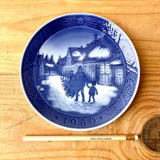 Royal Copenhagen Christmas Plates, Cobalt Blue Porcelain 7 ...