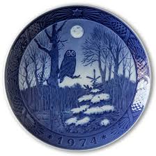 Winter Twilight 1974, Royal Copenhagen Christmas plate ...