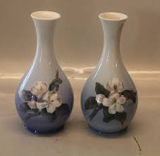 Klosterkælderen - Royal Copenhagen * Vases form #51 21.5 cm ...