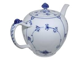 Royal Copenhagen Blue Fluted Plain small teapot | eBay